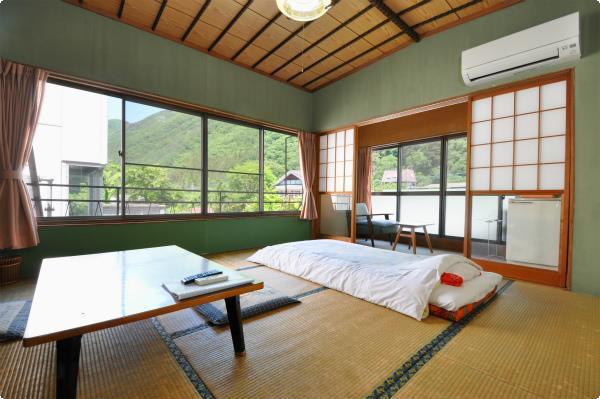 Hôtel Yumoto Rakuzenso à Numata  Extérieur photo